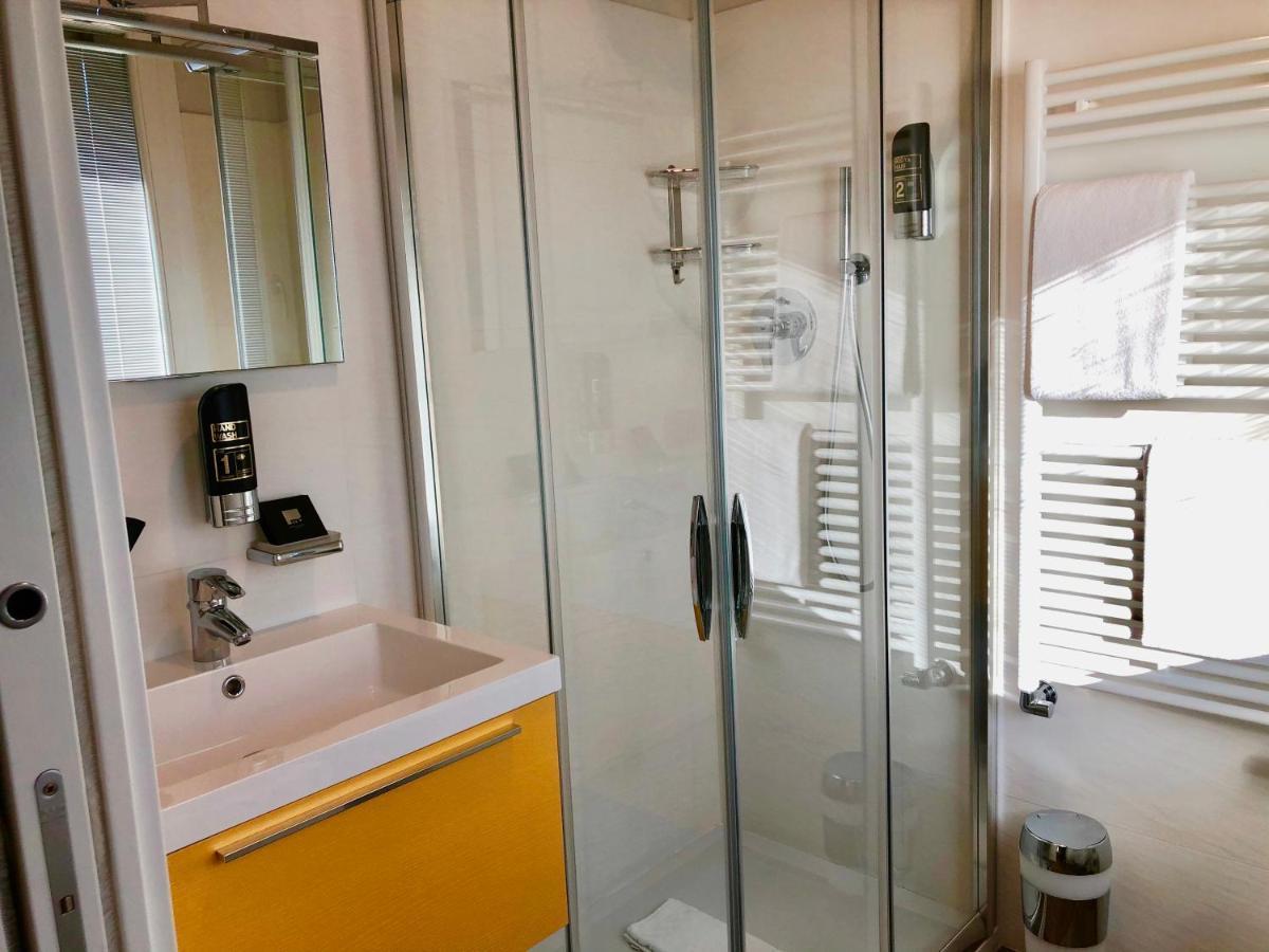 Hotel Ferro Di Cavallo パヴッロ・ネル・フリニャーノ エクステリア 写真